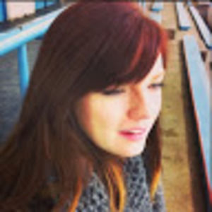 Meet your Posher, Caitlin